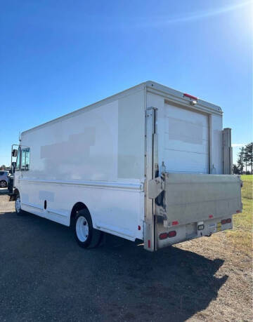 2010 Freightliner MT45 Chassis