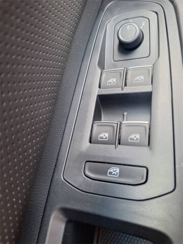 2026 Volkswagen Atlas Cross Sport SEL R-Line Black 4Motion