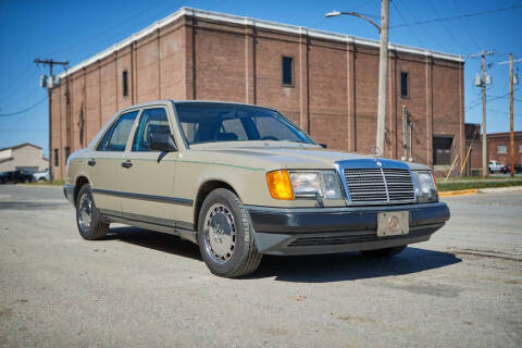 1989 Mercedes-Benz 300-Class