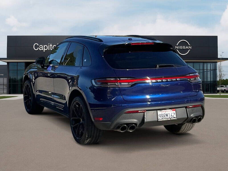 2022 Porsche Macan