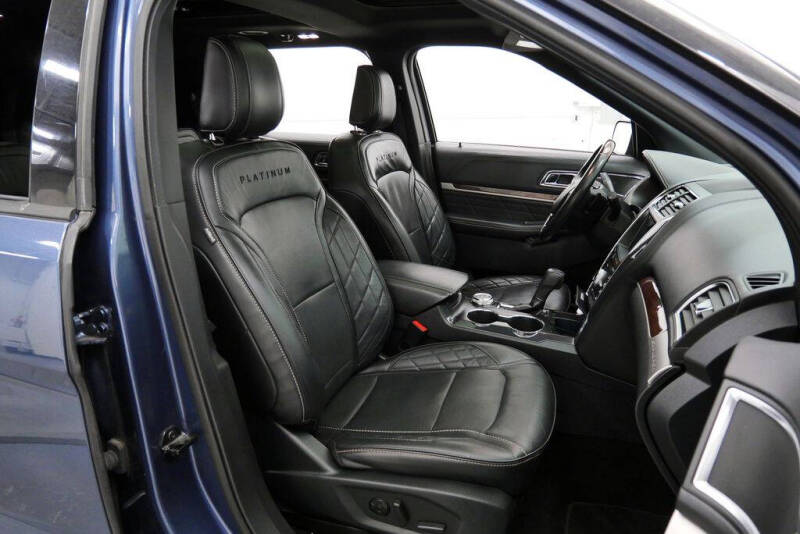 2019 Ford Explorer Platinum