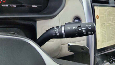 2024 Land Rover Discovery P300 Dynamic SE