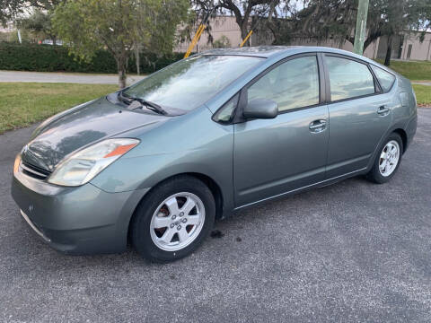 2004 Toyota Prius for sale at Retro Ridez LLC in Orlando FL