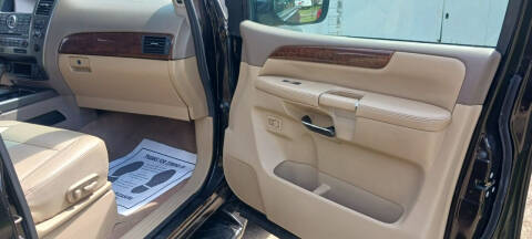 2011 Nissan Armada Platinum