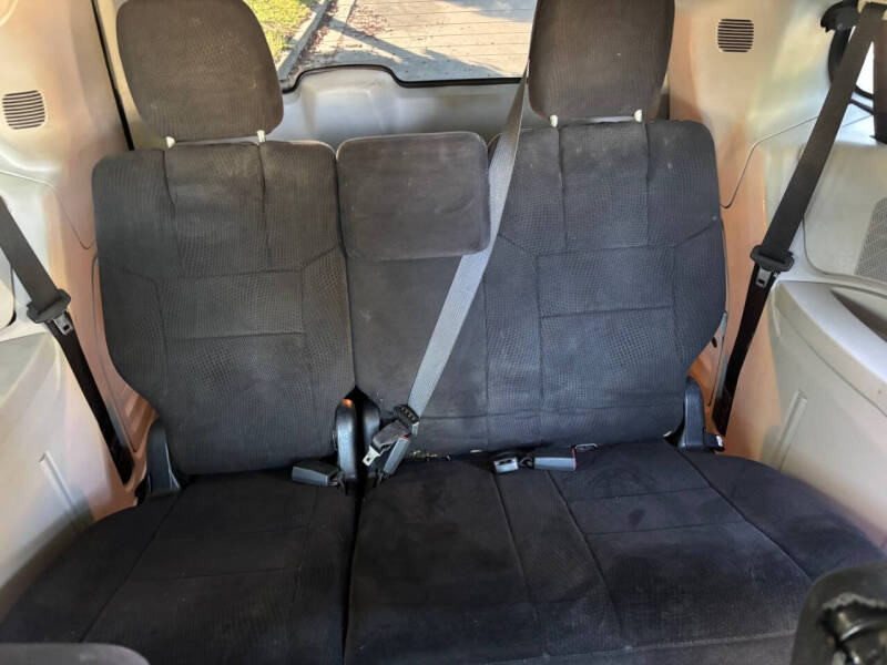 2012 Dodge Grand Caravan Crew