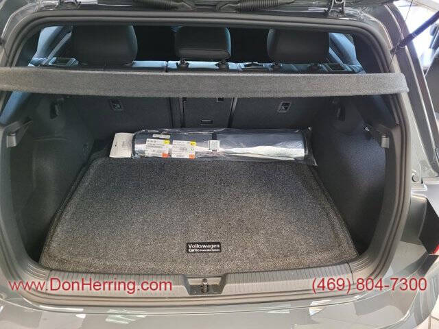 2024 Volkswagen Golf GTI 380 SE