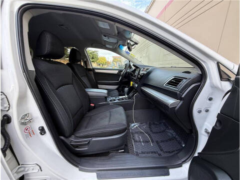 2016 Subaru Outback 2.5i Premium