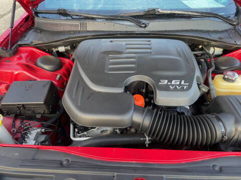 2016 Chrysler 300 S
