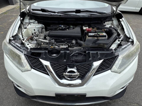 2015 Nissan Rogue SV