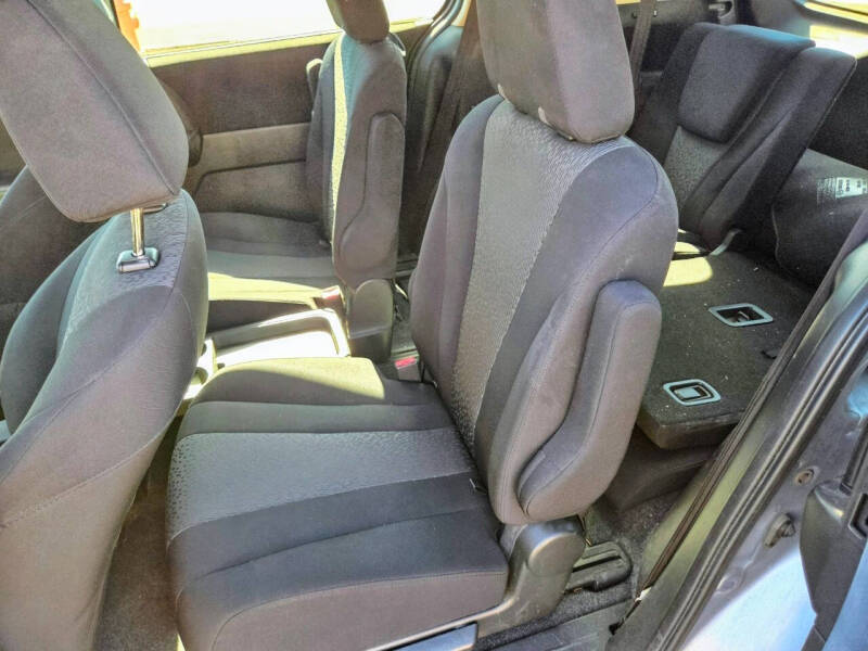 2012 Mazda MAZDA5 Sport