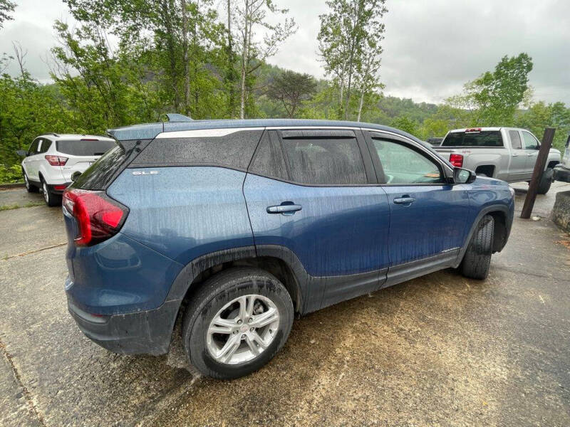2024 GMC Terrain SLE