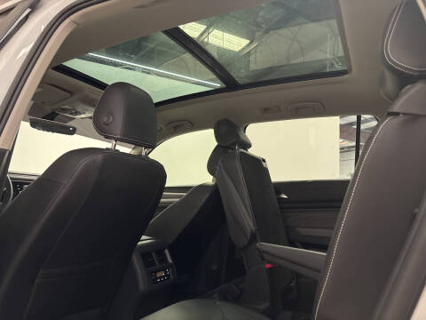 2023 Volkswagen Atlas V6 SE