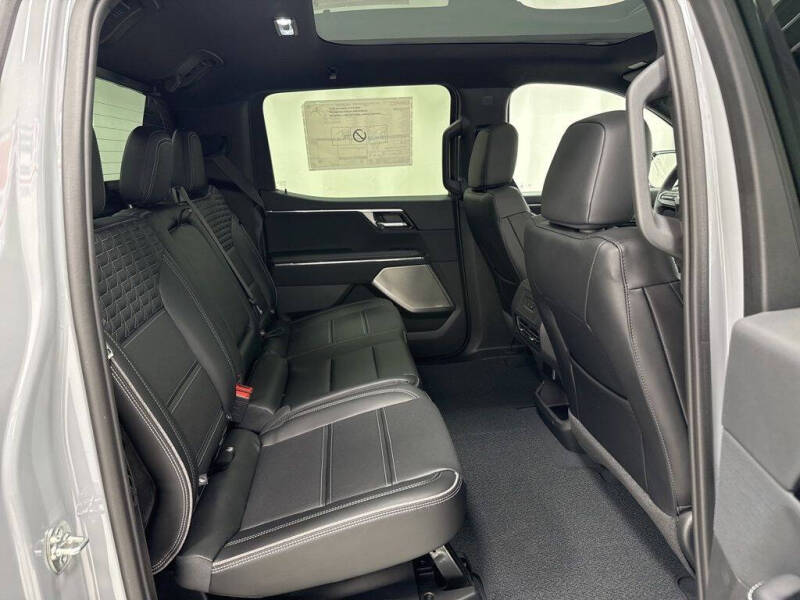 2025 GMC Sierra EV Denali