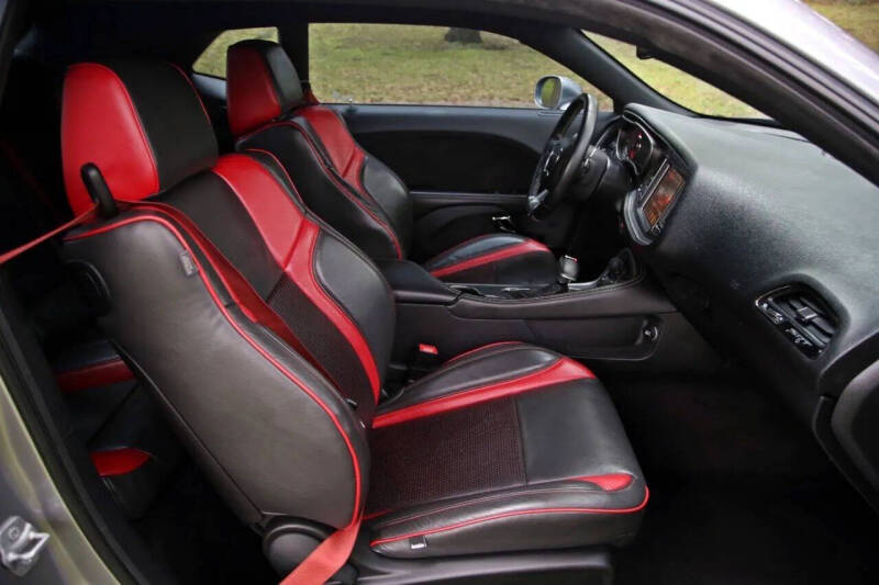 2016 Dodge Challenger SRT Hellcat