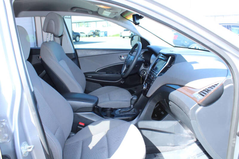 2019 Hyundai Santa Fe XL SE