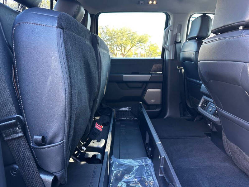 2025 Ford F-350 Super Duty Lariat