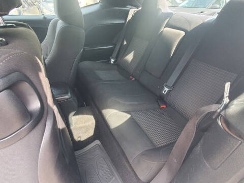 2015 Dodge Challenger SXT