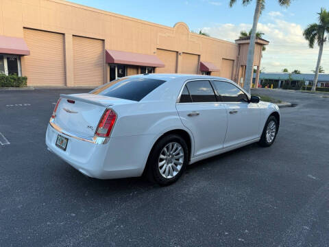 2014 Chrysler 300 C