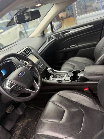 2016 Ford Fusion Energi Titanium