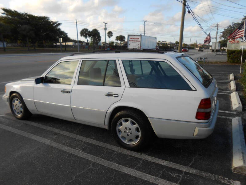 1994 Mercedes-Benz E-Class E 320