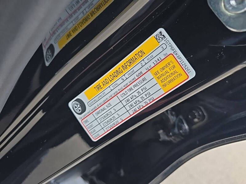 2023 GMC Canyon Denali