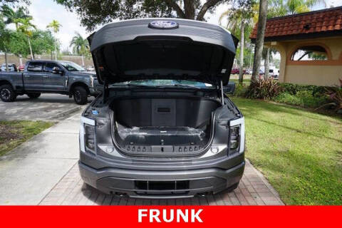 2025 Ford F-150 Lightning XLT