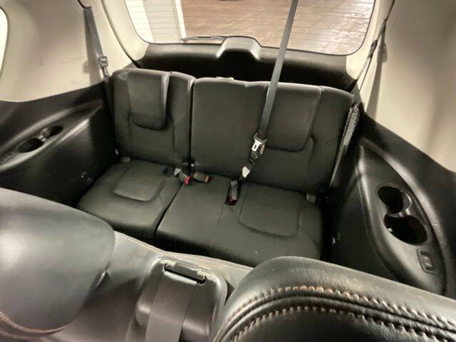 2020 Nissan Armada Platinum