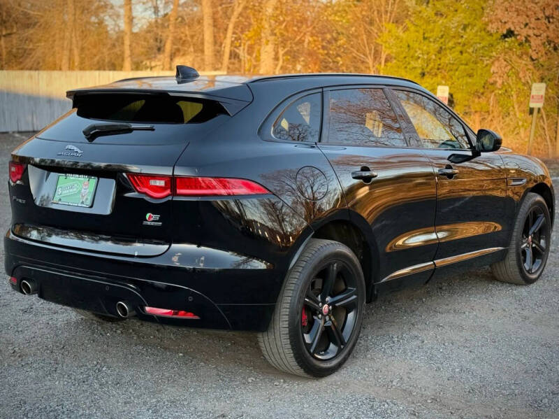 2017 Jaguar F-PACE S