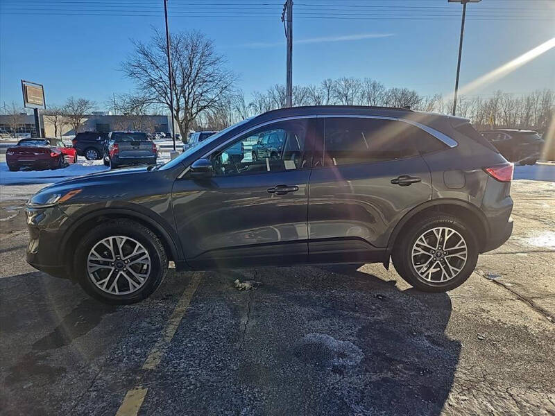 2020 Ford Escape SEL
