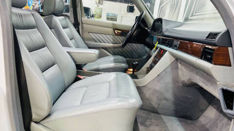 1990 Mercedes-Benz 350-Class 350 SDL