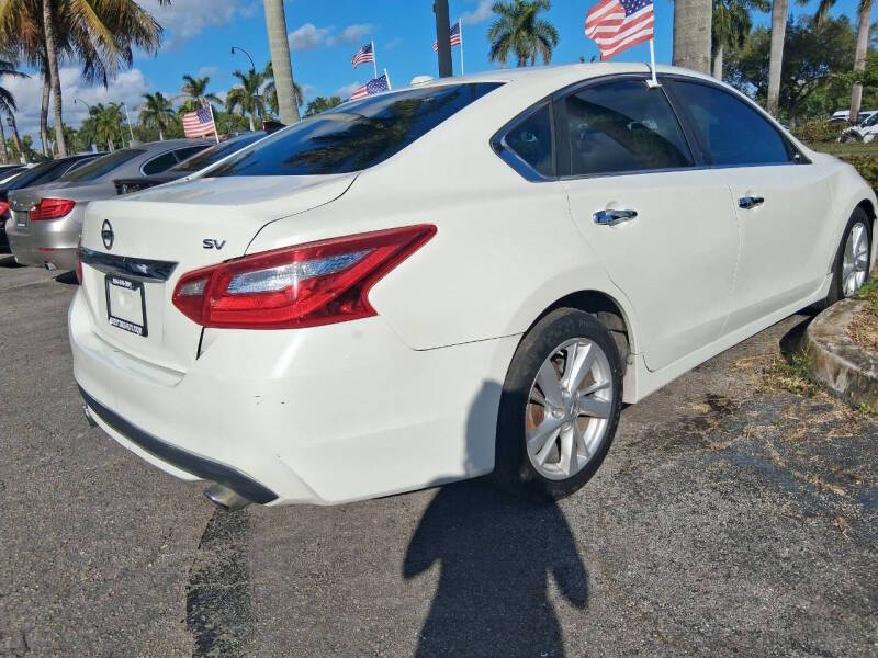 2017 Nissan Altima 2.5 SV