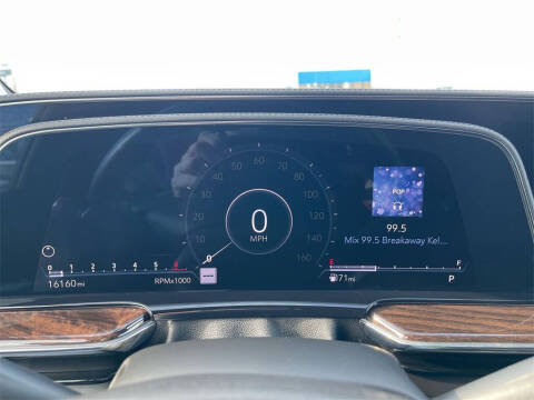 2022 Cadillac Escalade Sport Platinum