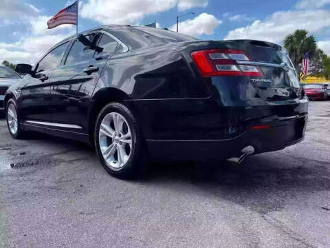 2015 Ford Taurus Limited