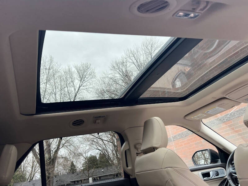 2024 Ford Explorer Platinum