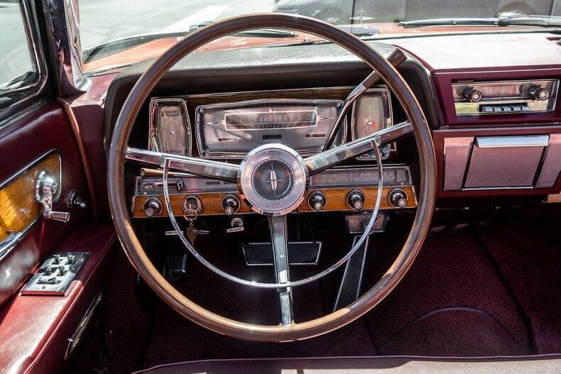 1962 Lincoln Continental