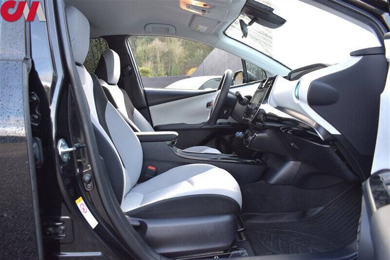 2018 Toyota Prius Three