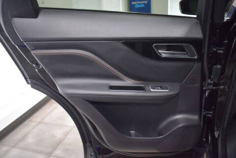 2019 Jaguar F-PACE 30t Prestige