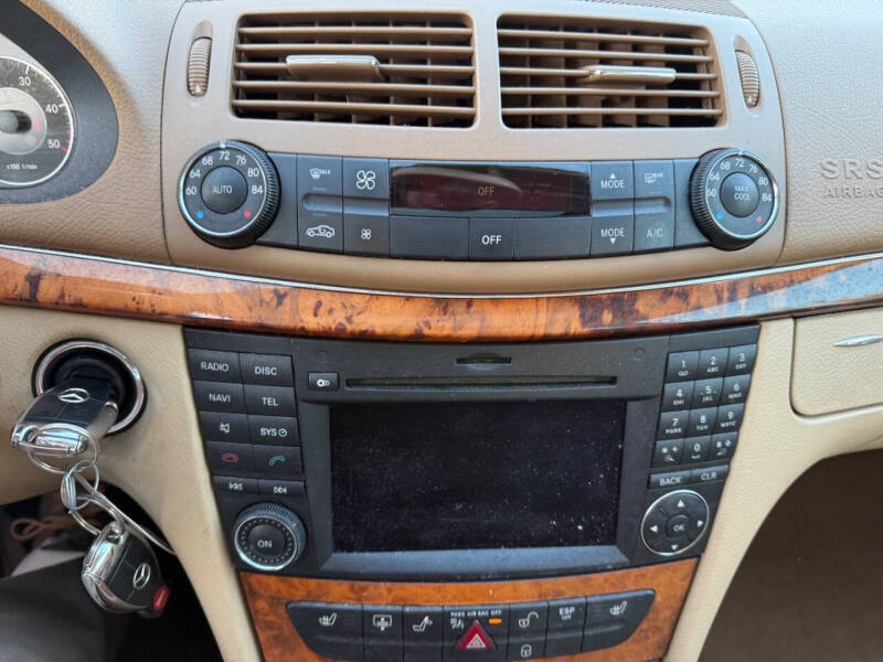 2009 Mercedes-Benz E-Class E 320 BlueTEC