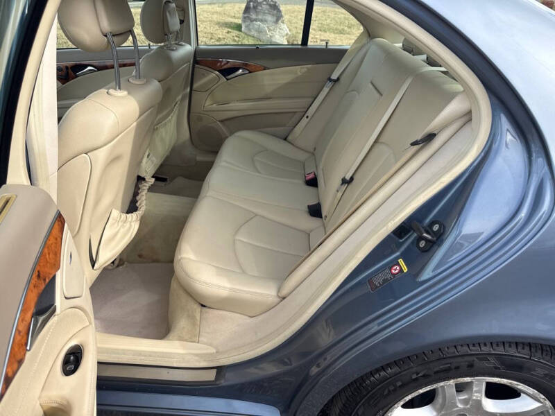 2005 Mercedes-Benz E-Class E 320