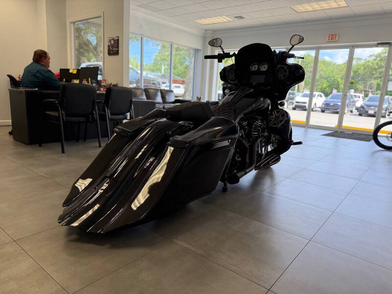 2017 Harley-Davidson Street Glide Special