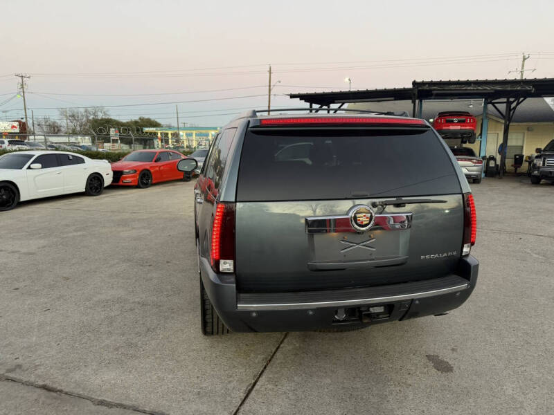 2008 Cadillac Escalade
