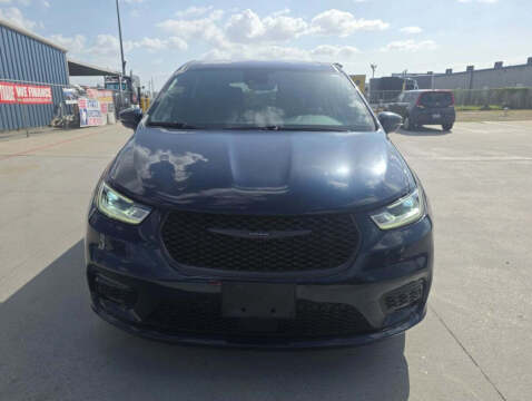 2022 Chrysler Pacifica Hybrid Touring L