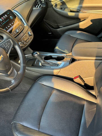 2017 Chevrolet Malibu LT