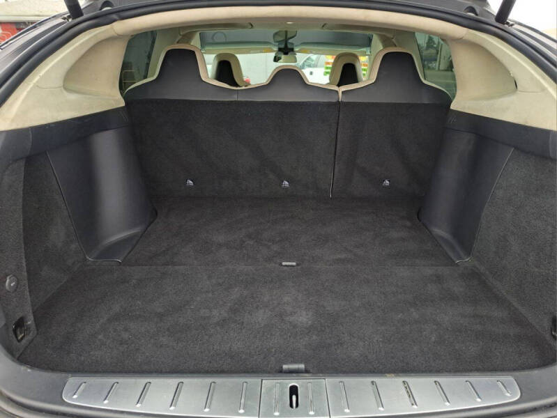 2018 Tesla Model X P100D