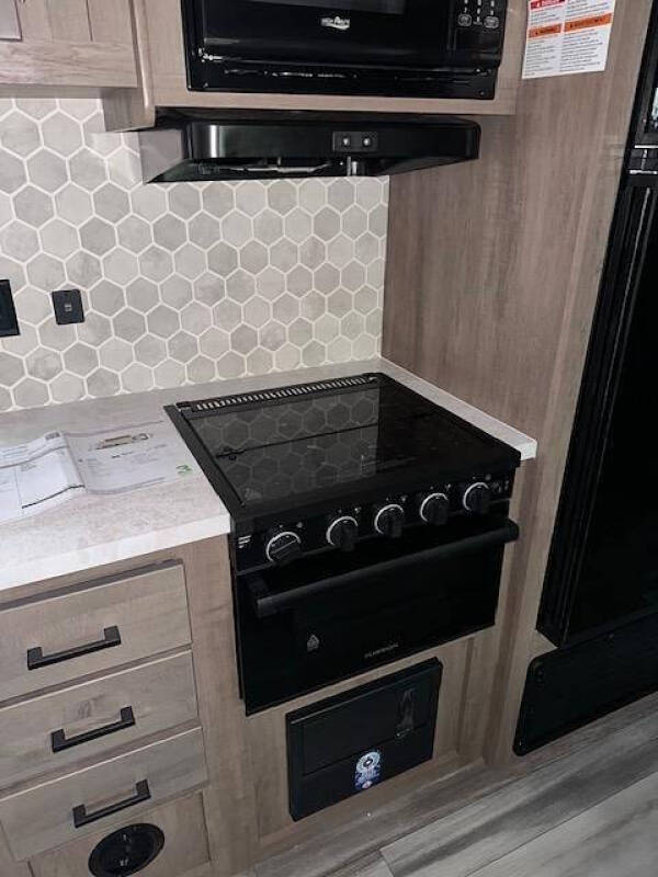 2024 Starcraft RV Autumn Ridge