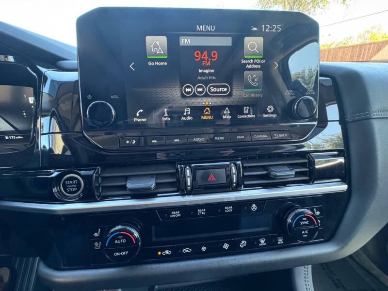 2024 Nissan Pathfinder Platinum