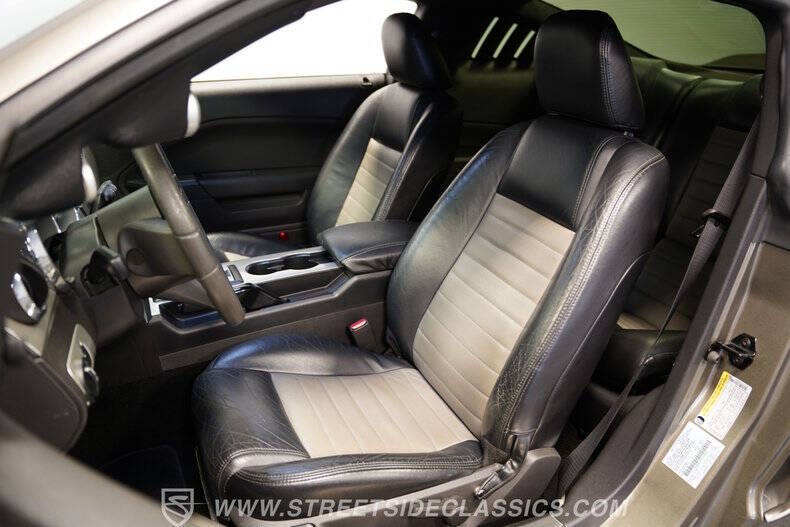 2005 Ford Mustang