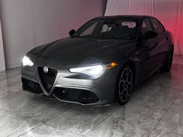2023 Alfa Romeo Giulia Veloce