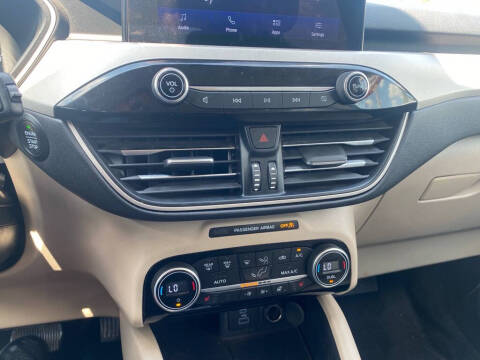 2021 Ford Escape Hybrid SEL