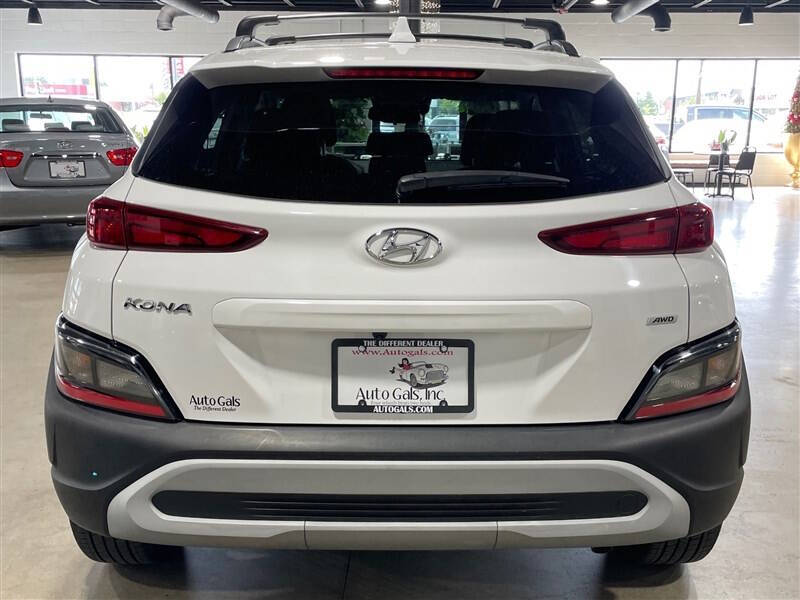 2023 Hyundai Kona SEL
